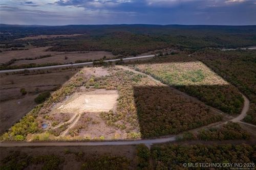 000 Pittsburg Rd, Pittsburg, OK, 74560 | Card Image