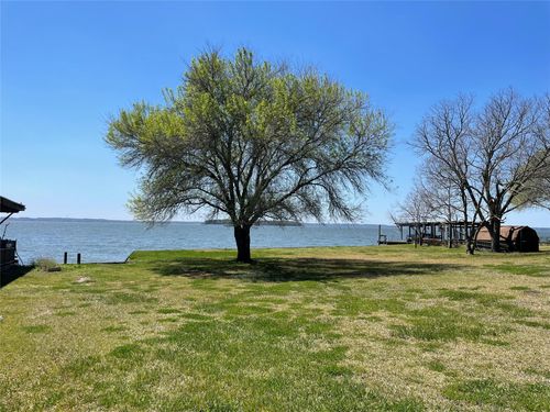 560 & 566 Weavers Cv, Livingston, TX, 77351-4710 | Card Image