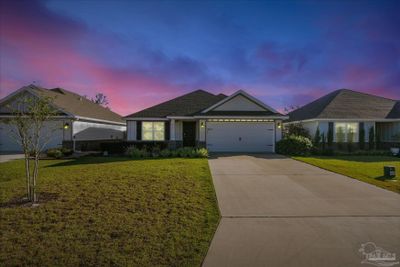 8961 Skip Stone Rd, House other with 4 bedrooms, 2 bathrooms and 2 parking in Milton FL | Image 1