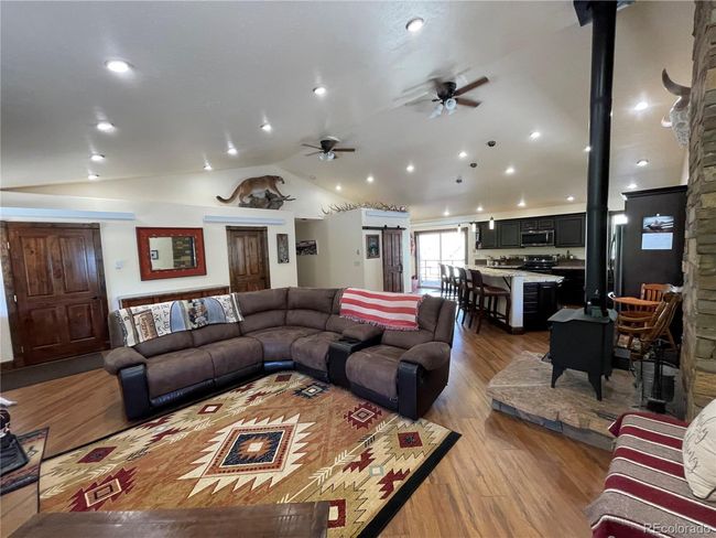 53580 Highway 330, House other with 3 bedrooms, 3 bathrooms and null parking in Collbran CO | Image 10