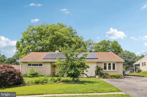 19 Kormar Rd, PLYMOUTH MEETING, PA, 19462-7141 | Card Image