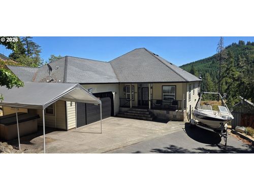 1836 Lake View Dr, Sutherlin, OR, 97479-9806 | Card Image