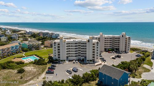 512-8801 Reed Dr, Emerald Isle, NC, 28594-1101 | Card Image
