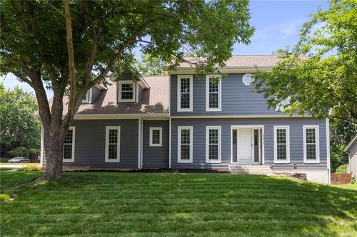 15614 Outlook St, Overland Park, KS, 66223-3400 | Card Image
