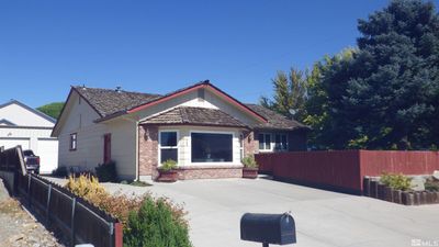 202 Summit Ave, House other with 3 bedrooms, 2 bathrooms and null parking in Winnemucca NV | Image 2