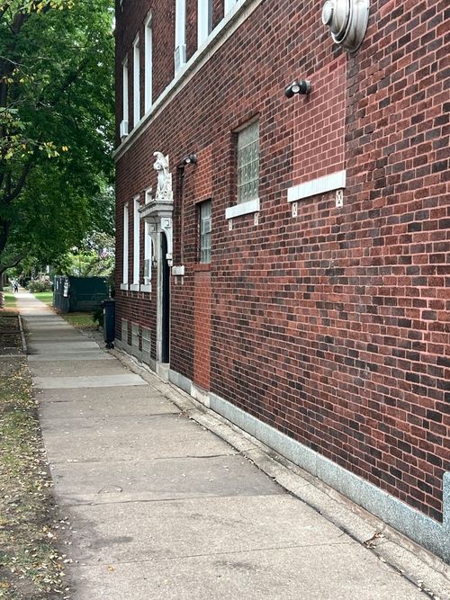 3-2006 Giddings St, Chicago, IL, 60625-1417 | Card Image