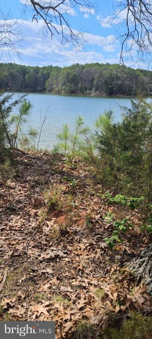 922 Skipjack Rd, Kinsale, VA, 22488-2011 | Card Image