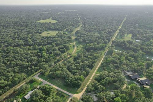 10 Cr 153, Columbus, TX, 78934 | Card Image