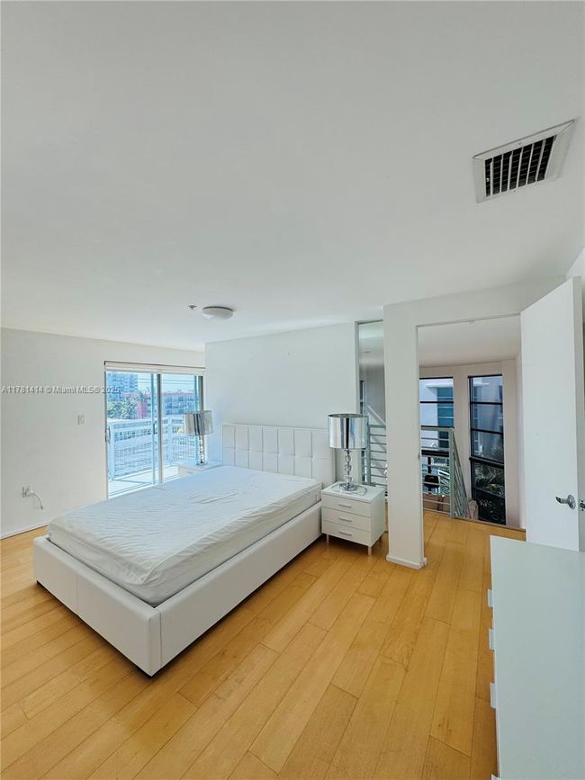 APT-17 - 7728 Collins Ave, Condo with 2 bedrooms, 3 bathrooms and null parking in Miami Beach FL | Image 9