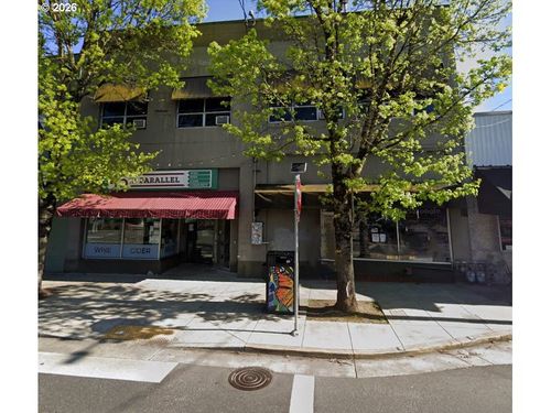 8525 N Lombard St, Portland, OR, 97203 | Card Image