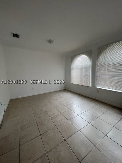 10f-3632 Nw 30th Ct, Oakland Park, FL, 33311-8380 | Card Image