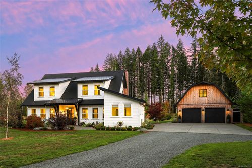 3553 Winn Rd, Courtenay, BC, V9J1N8 | Card Image