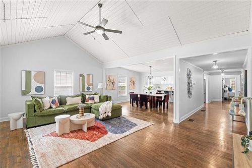195 Laurel Ave Sw, Atlanta, GA, 30314-2251 | Card Image