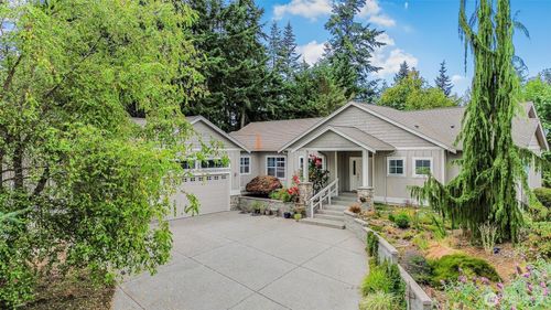 941 Cambell Dr, Camano Island, WA, 98282-7378 | Card Image