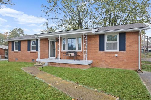 513 Woodbury Dr, Clarksville, TN, 37042-5233 | Card Image