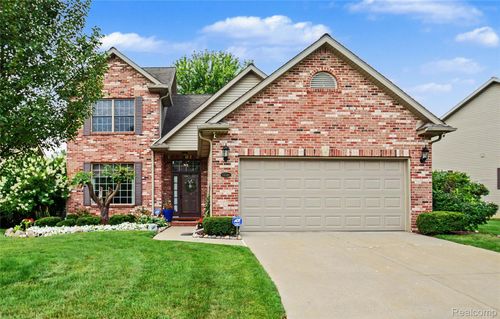 13048 Harbor Landings Dr, Fenton, MI, 48430-8899 | Card Image