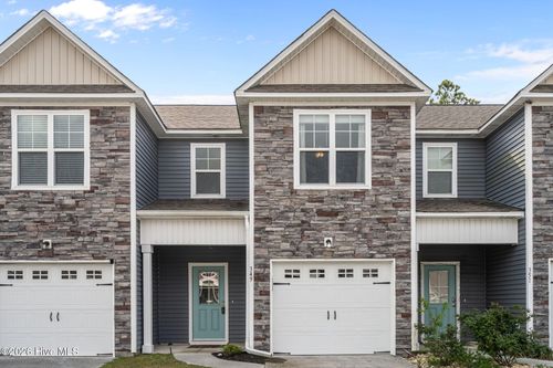 349 S Stingray Ln, Sneads Ferry, NC, 28460-6019 | Card Image
