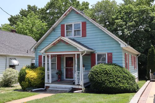 17 Pulawski Ave, South River, NJ, 08882-1525 | Card Image