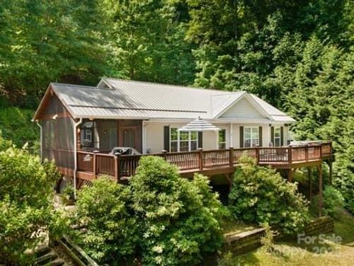 55 Christine Ct, Waynesville, NC, 28786-9008 | Card Image