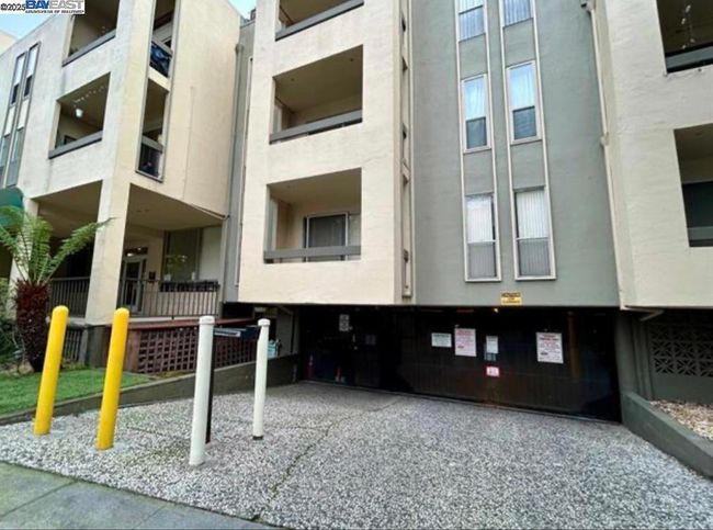 APT-321 - 466 Crescent St, Condo with 1 bedrooms, 1 bathrooms and 1 parking in Oakland CA | Image 13