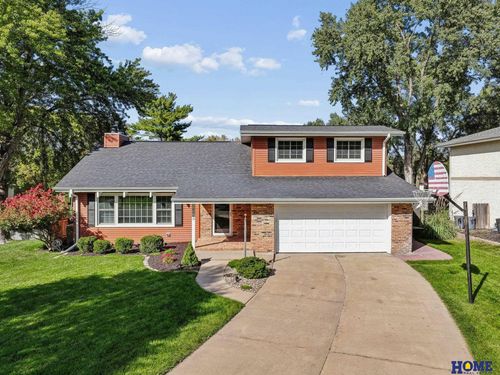 8000 Myrtle St, Lincoln, NE, 68506-3155 | Card Image