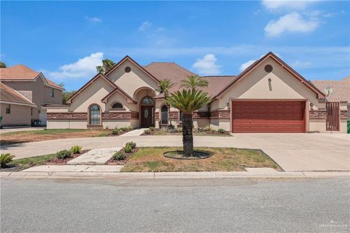 2716 Charlotte Dr, Pharr, TX, 78577-6828 | Card Image