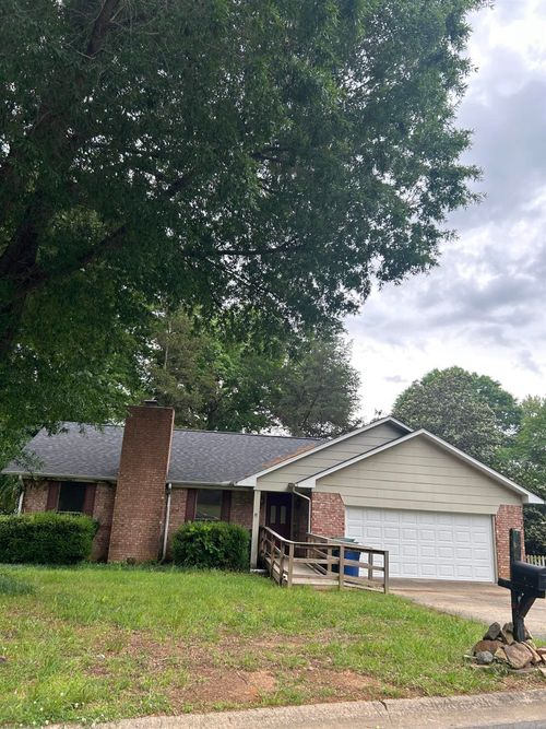 11 Kensington Drive, Conway, AR, 72034 | Card Image