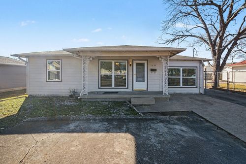 1004 18th Pl, Plano, TX, 75074-5906 | Card Image