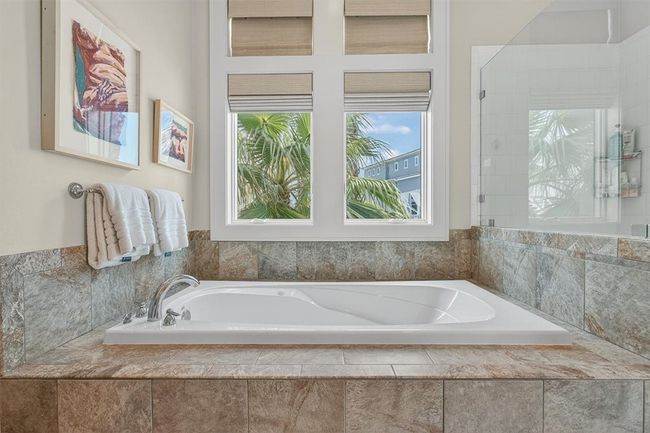 APT-7 - 3700 Island Moorings Pkwy, Condo with 3 bedrooms, 4 bathrooms and null parking in Port Aransas TX | Image 26