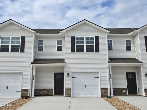 132 Holt Way, Blountville, TN, 37617-3601 | Card Image