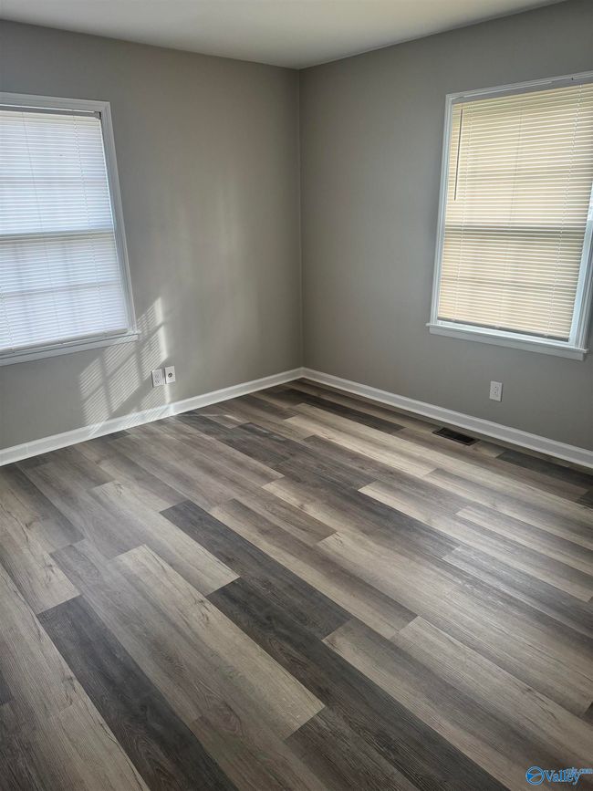 2804 Winchester Rd Nw, House other with 3 bedrooms, 2 bathrooms and null parking in Huntsville AL | Image 8