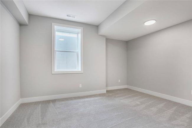 7050 Yulich Ct, House other with 4 bedrooms, 3 bathrooms and null parking in Parkville MO | Image 29