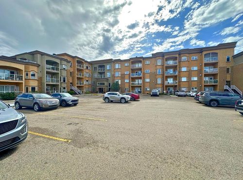 318-5300 48 Street P, Red Deer, AB, T4N7C5 | Card Image