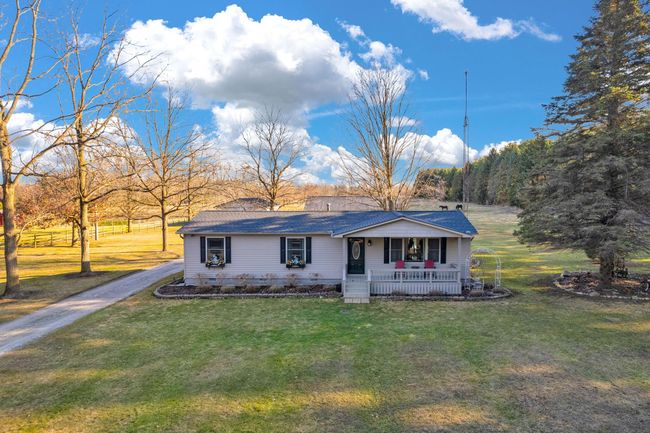6572 Wellman Line Rd, House other with 3 bedrooms, 2 bathrooms and null parking in Croswell MI | Image 8