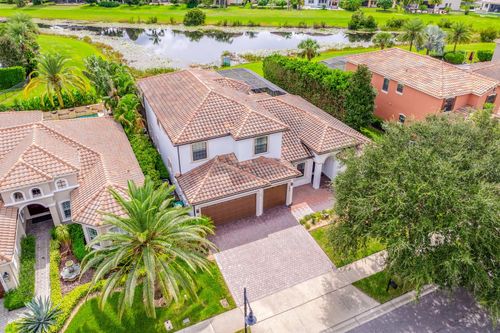 9833 Hatton Cir, Orlando, FL, 32832-6171 | Card Image