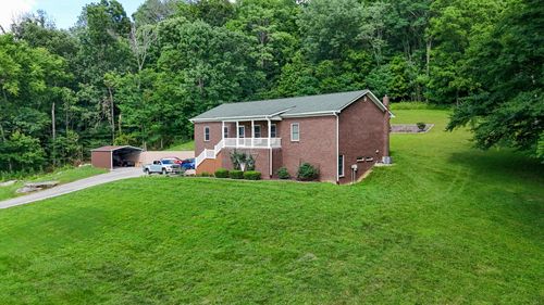 4050 Cantebury Dr, Culleoka, TN, 38451-2051 | Card Image