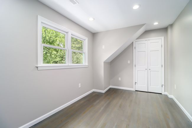 22 Lonetown Rd, House other with 5 bedrooms, 3 bathrooms and null parking in Redding CT | Image 24