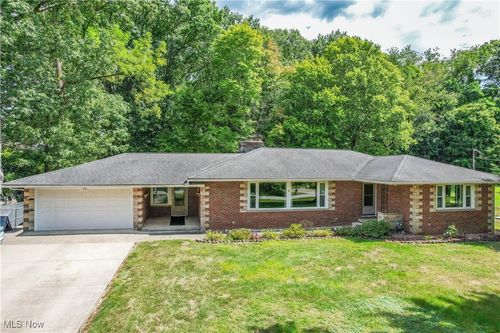 4393 Hilltop Dr, New Franklin, OH, 44203-4825 | Card Image