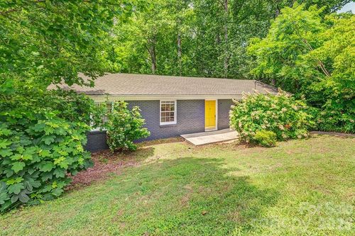 364 Pearson Dr, Asheville, NC, 28801-1020 | Card Image