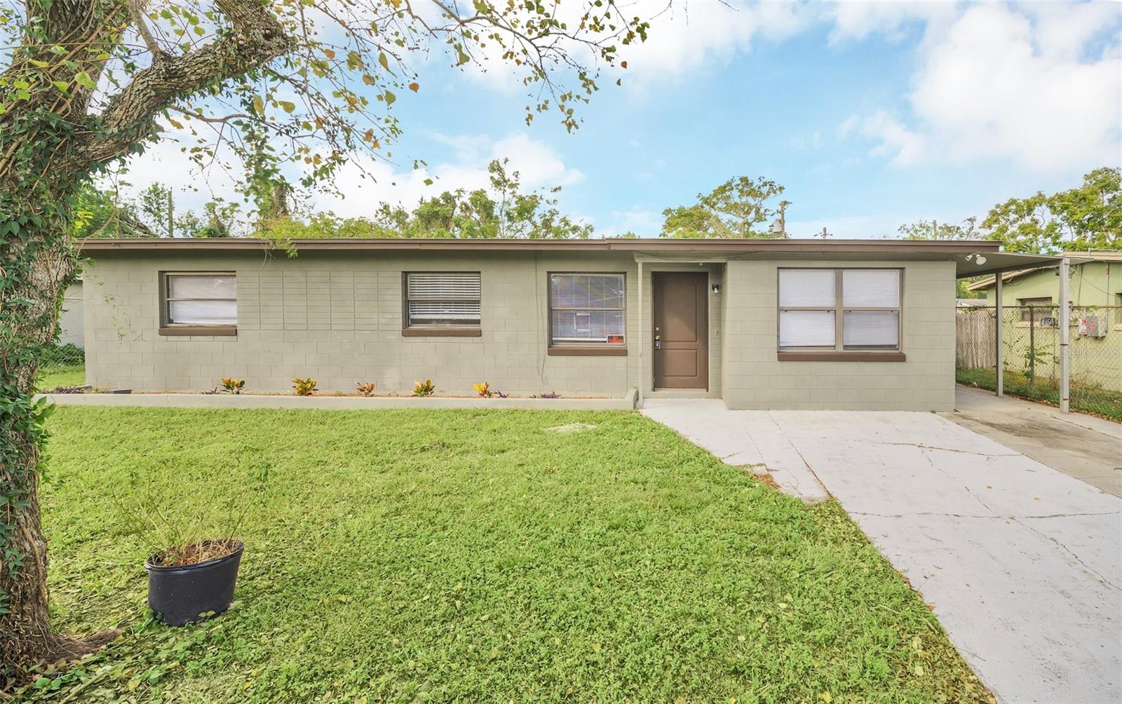 Mona Ave, Ocoee, FL 34761
