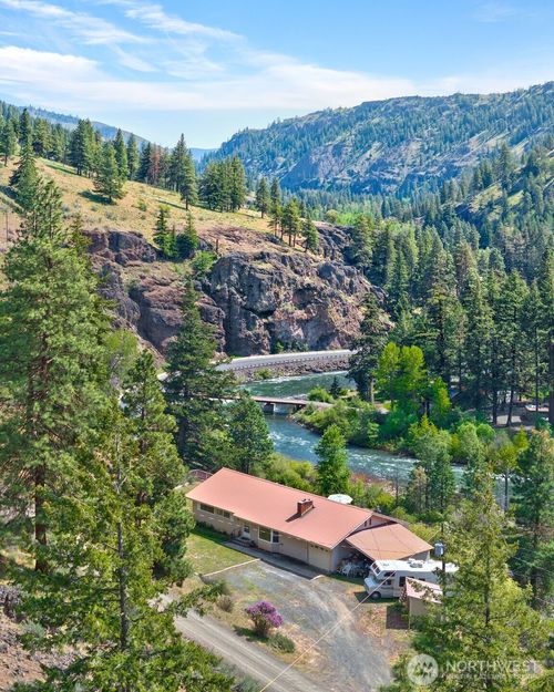 15547 State Route 410, Naches, WA, 98937-9429 | Card Image