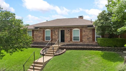 5510 Coronado Dr, Garland, TX, 75043-5507 | Card Image