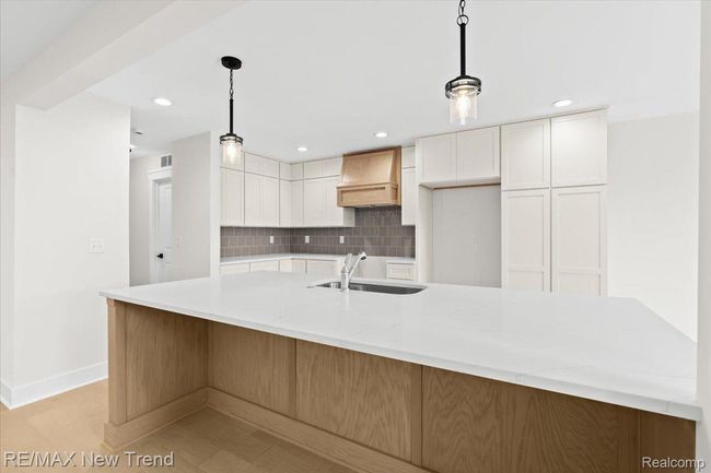 7833 Trailside Ct, House other with 4 bedrooms, 3 bathrooms and null parking in West Bloomfield MI | Image 18