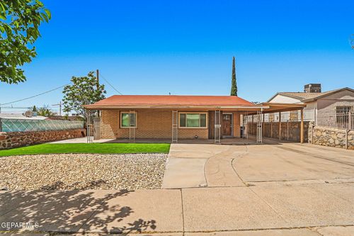 513 Cardon St, El Paso, TX, 79903-5224 | Card Image