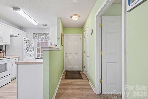 2073 Pin Oak Pl, Cramerton, NC, 28032-1540 | Card Image