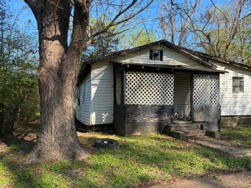 203 Graham St, South Fulton, TN, 38257-2215 | Card Image