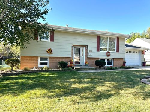350 Lakehill Dr, Worthington, MN, 56187-1139 | Card Image