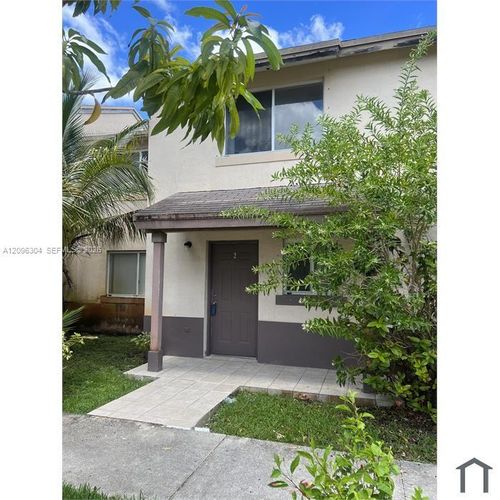 14030 Ne 3rd Ct, Miami, FL, 33161-2868 | Card Image