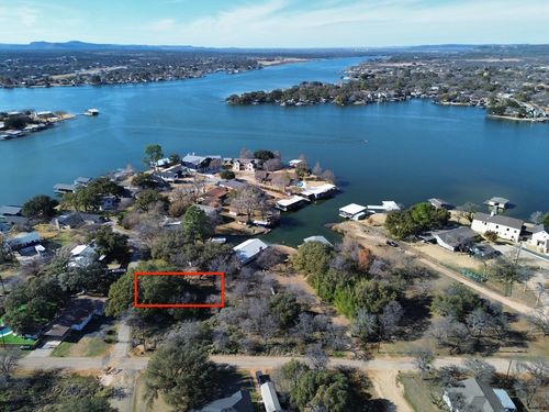 304 W Briarway Drive, Granite Shoals, TX, 78654 | Card Image