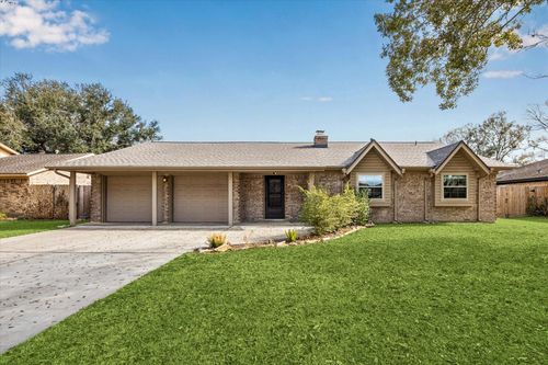 1807 Parkcrest St, Alvin, TX, 77511-4003 | Card Image